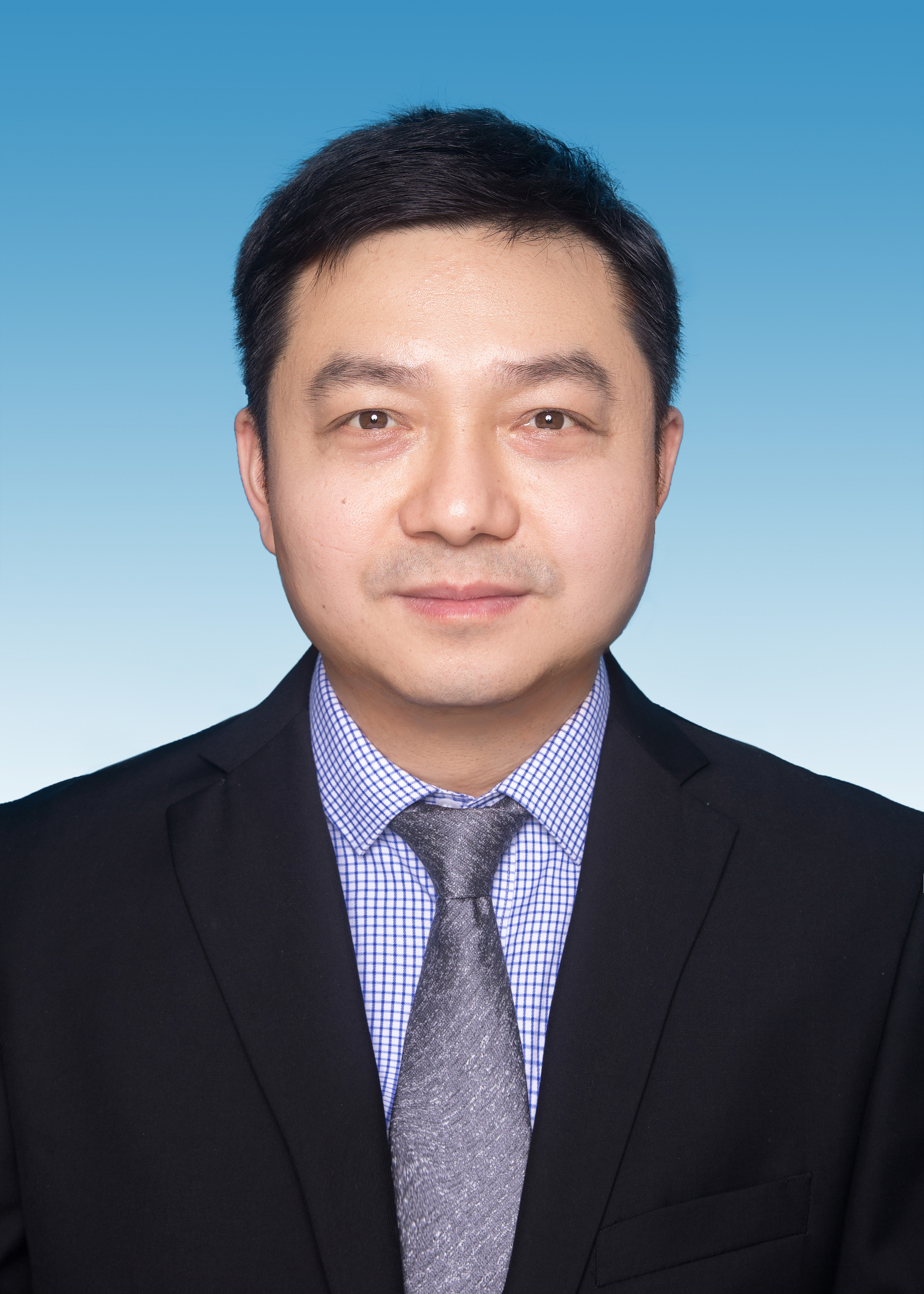 演員熊鷹,演員熊鷹，與自然共舞，尋找內(nèi)心的寧靜之旅