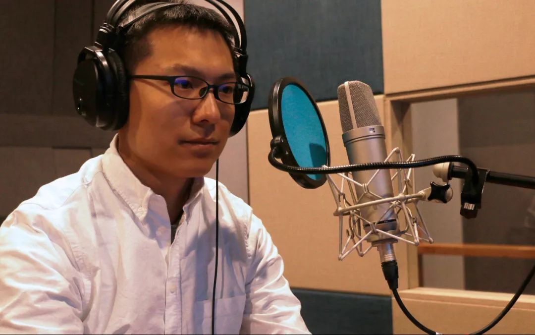 配音演員的日常，聲音的魅力與情感的紐帶要求揭秘