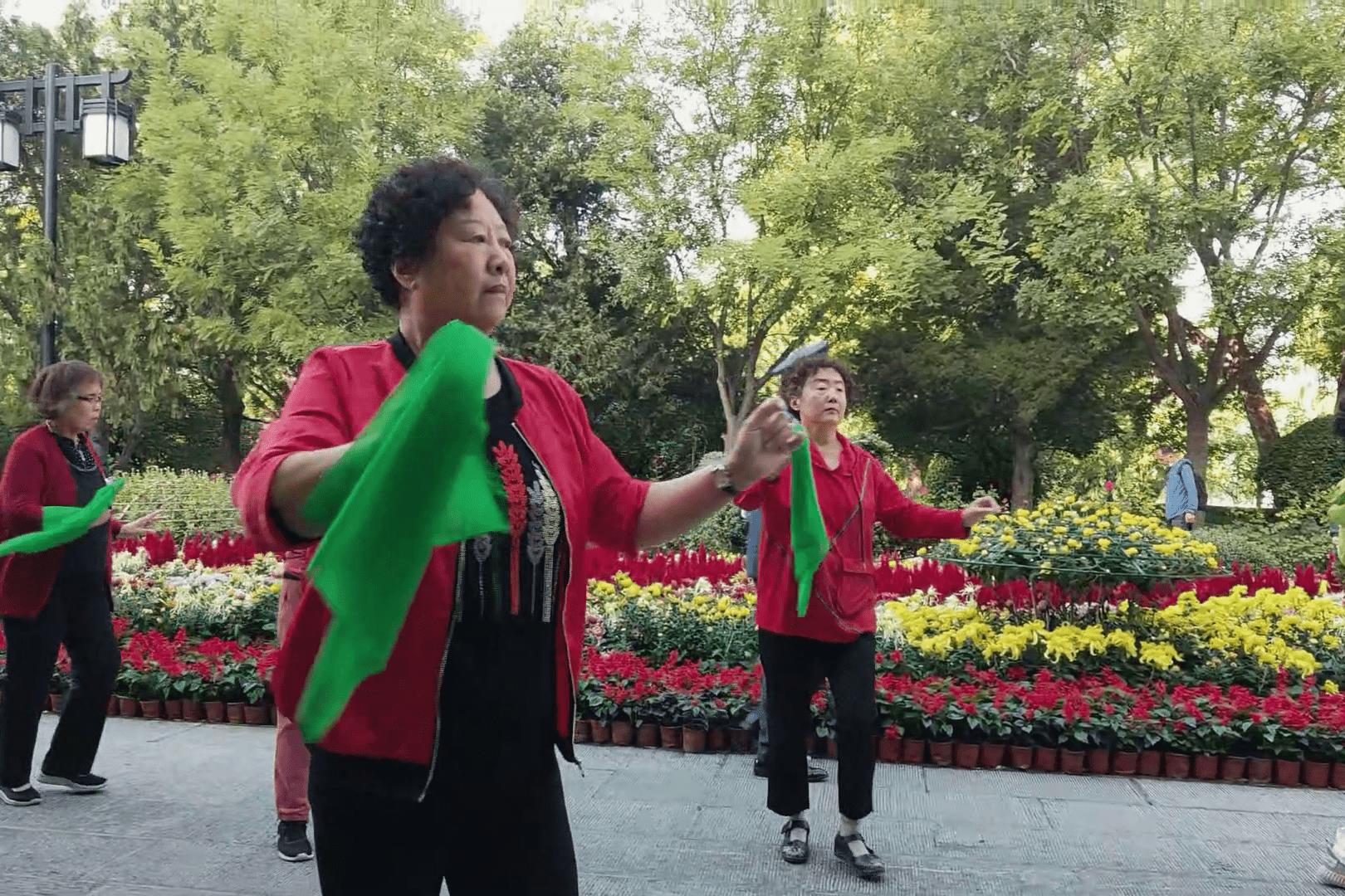 最新手絹舞蹈視頻匯編，深度探討藝術(shù)表現(xiàn)的魅力