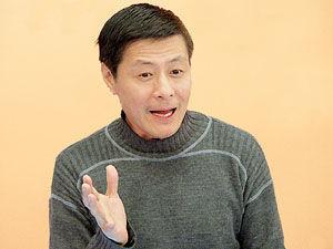 相聲演員李偉，舞臺(tái)上的魅力與精湛技藝