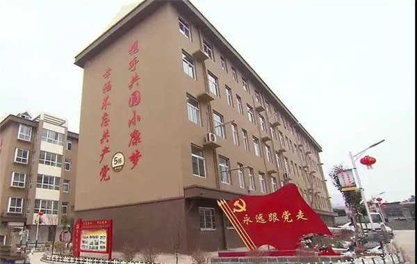 盧氏扶貧搬遷最新動態(tài)，小巷特色風(fēng)情與一家小店的崛起故事