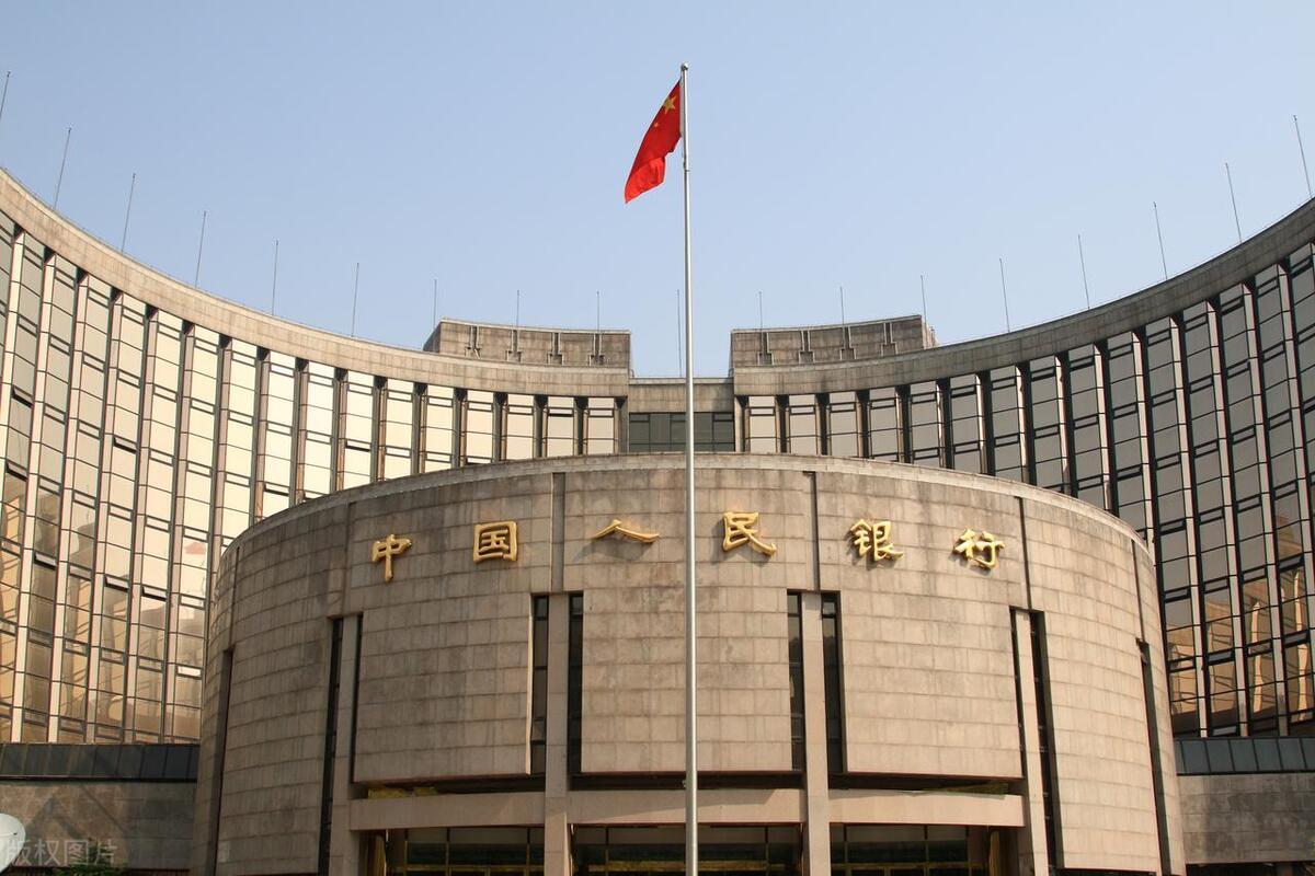 最新房貸利率解析與熱門科技產(chǎn)品介紹